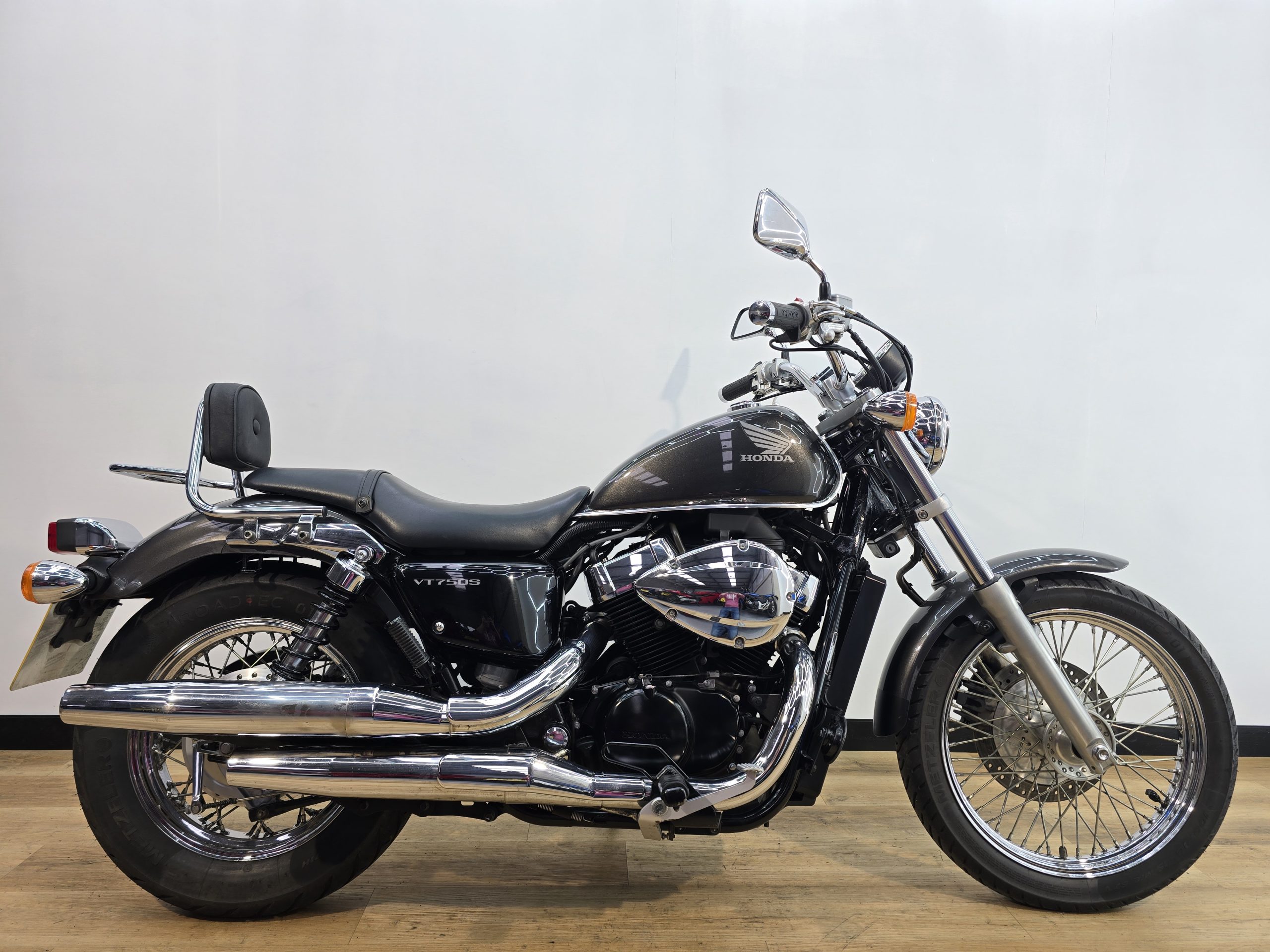 Honda VT750S: The Ultimate Roadster That Redefined Middleweight Cruising
