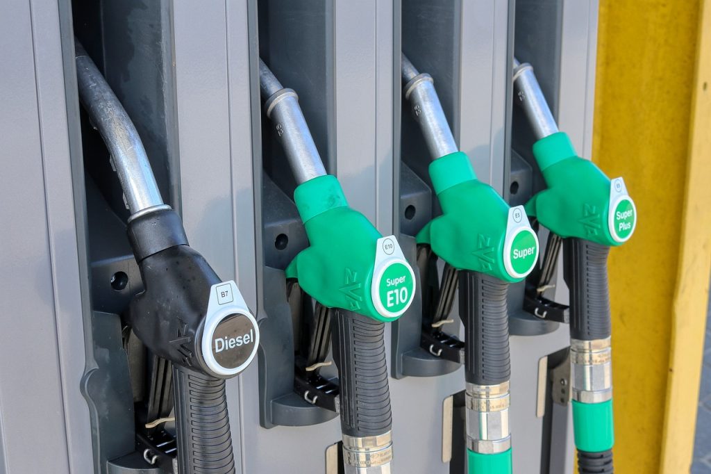 E10 vs E5 Fuel: Why Your Motorcycle Needs the Right Petrol in the UK