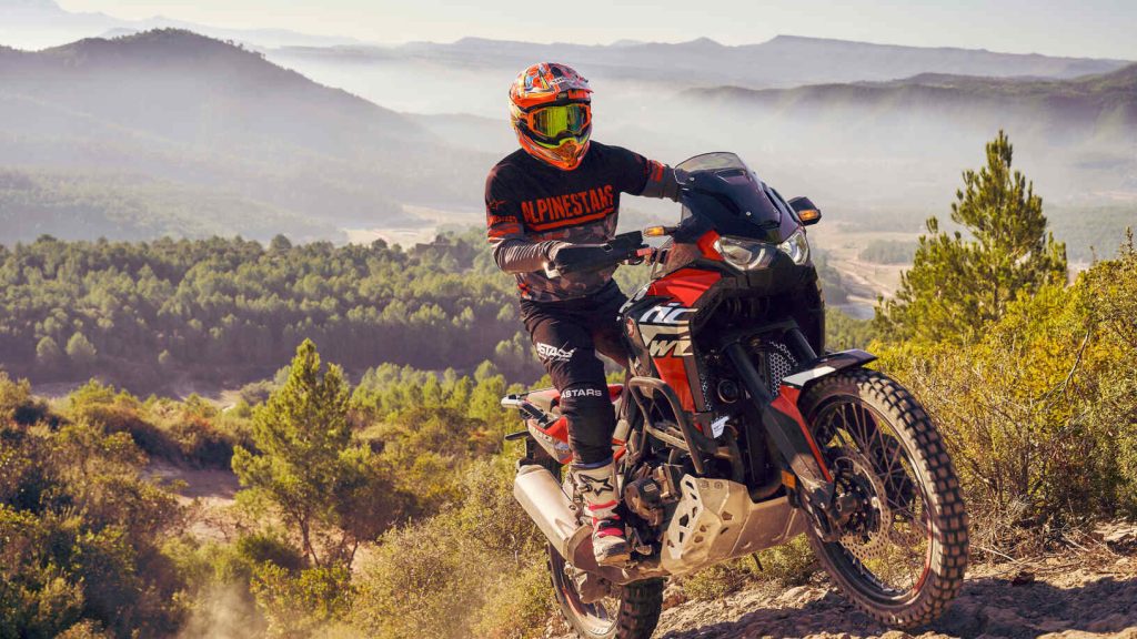 Honda DCT Explained – How the Dual Clutch Transmission Revolutionized Motorcycle Riding