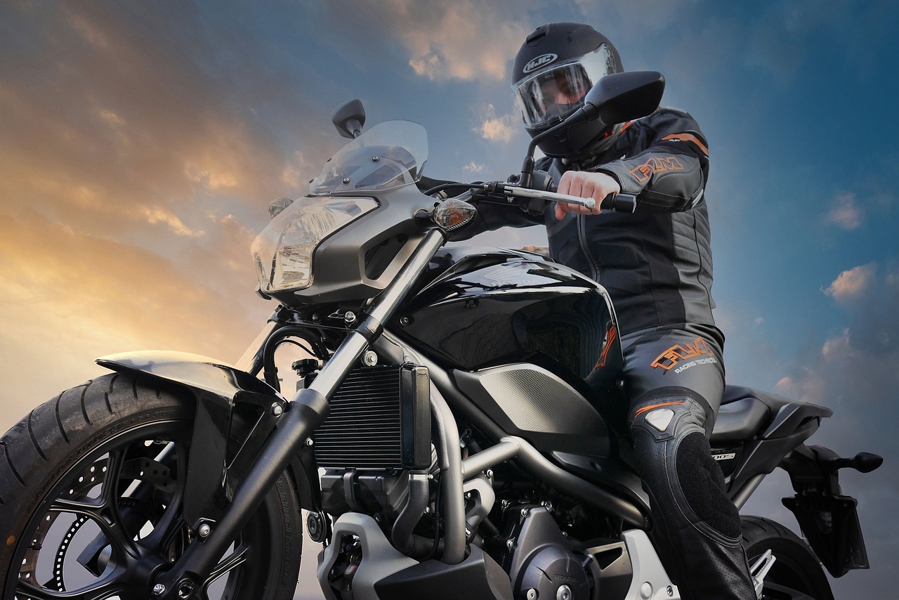 Why It Matters: Your Motorcycle Mirrors -The Crucial Art of Riding Safely