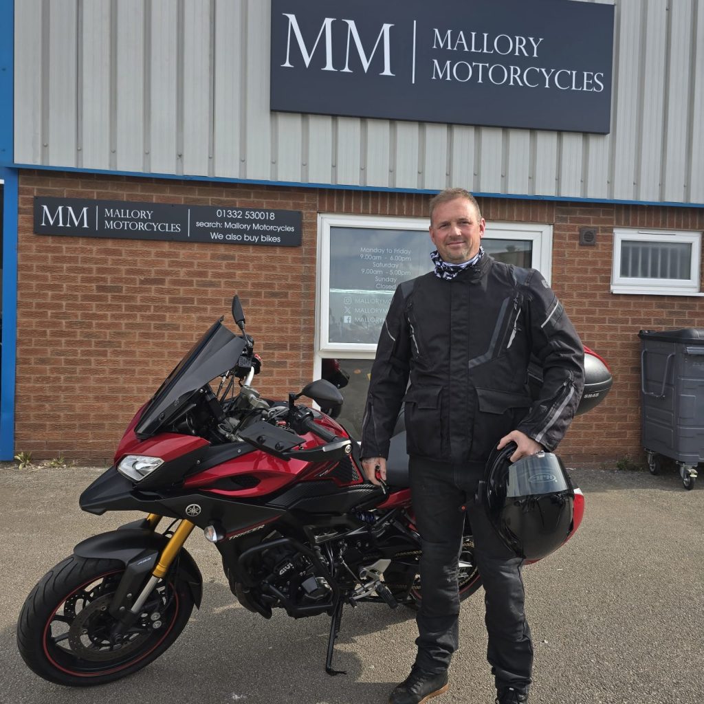 collecting Yamaha MT-09 Tracer