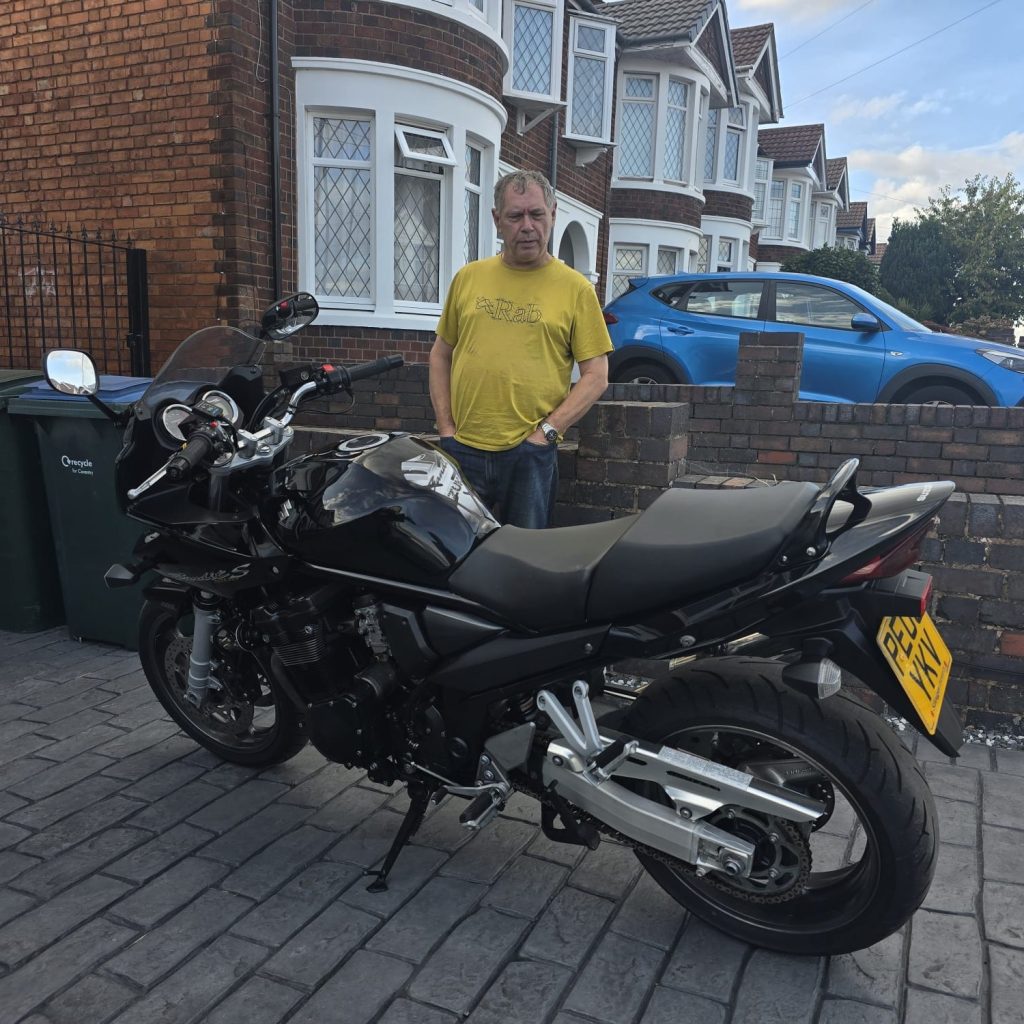collecting Suzuki Bandit 1200S