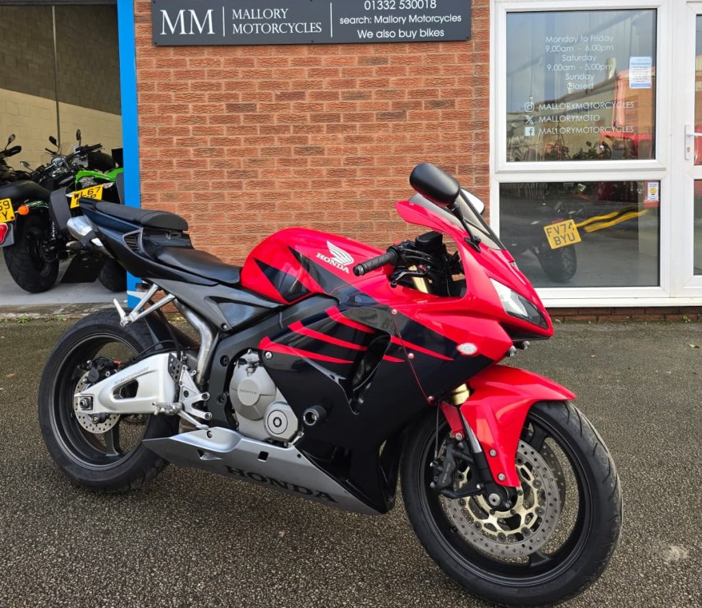 collecting Honda CBR600RR
