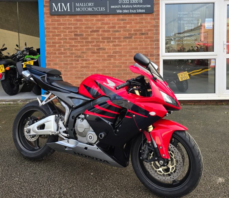 collecting Honda CBR600RR